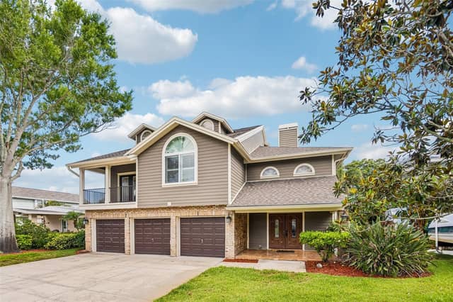 3157 N CANAL DR photo