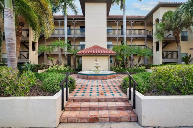 2400 FEATHER SOUND DR #425 photo