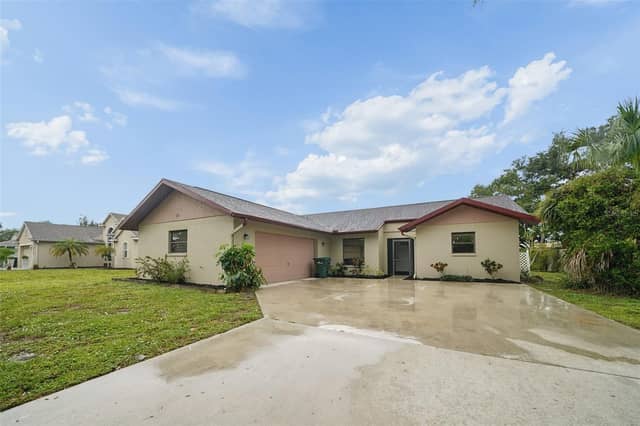 1471 KEYWAY RD photo