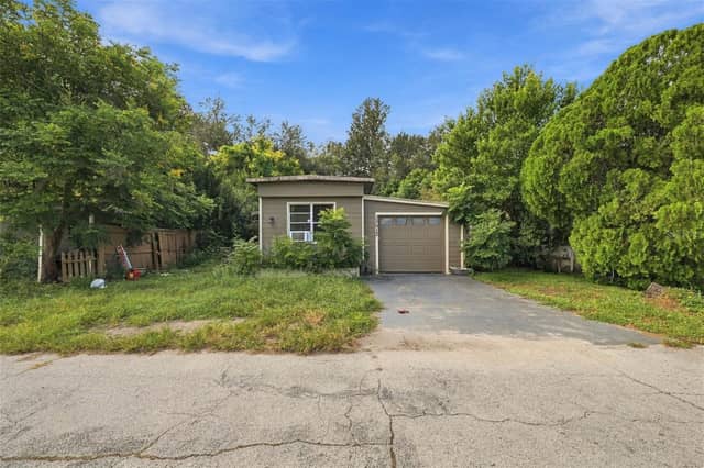 35012 GLOSSON CIR photo