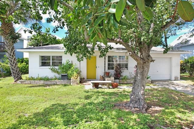 388 12TH AVE photo