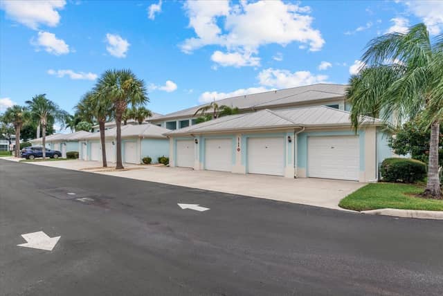 5768 SABAL TRACE DR #203 photo