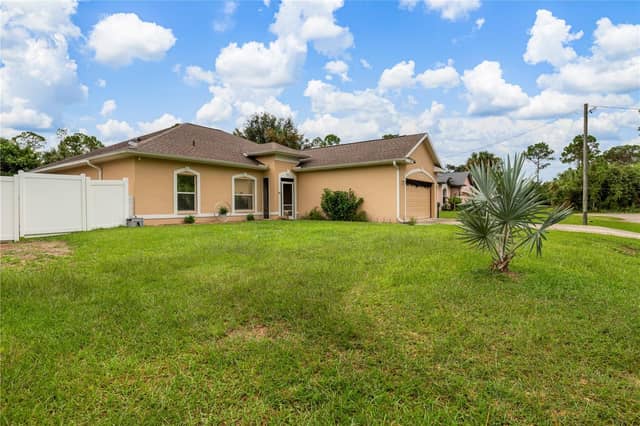 2434 BISMARCK RD photo