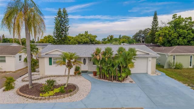 9024 LIDO LN photo