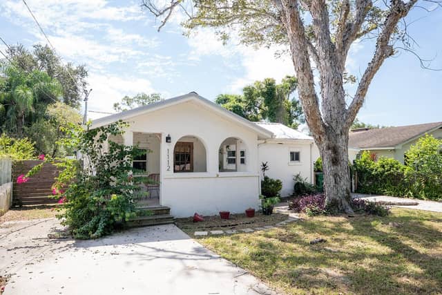 1112 W KIRBY ST photo