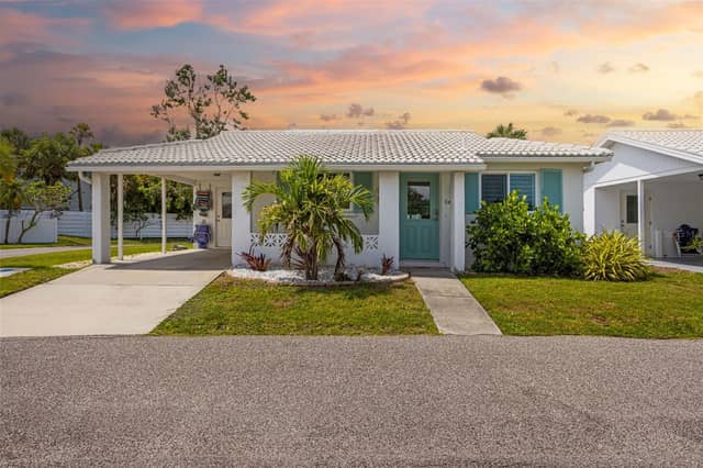 546 SPANISH DR S photo