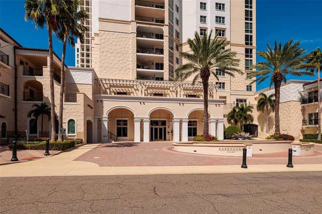 300 BEACH DR NE #1804 photo
