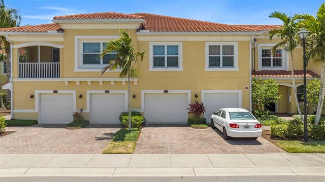 89 NAVIGATION CIR photo