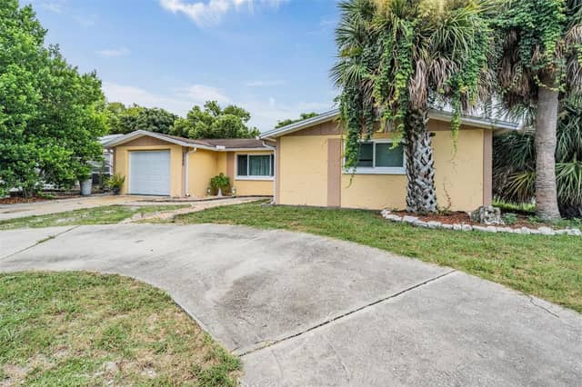 7700 BIRCHWOOD DR photo