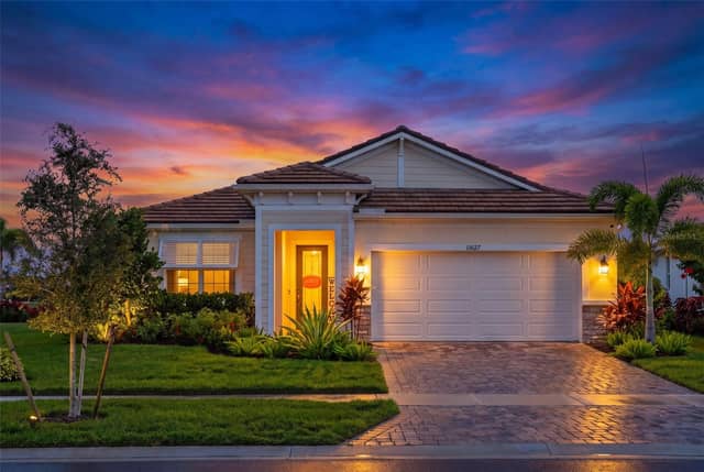 11627 MYAKKA BLUE DR photo