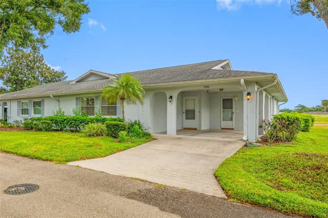 2020 HULLHOUSE DR photo