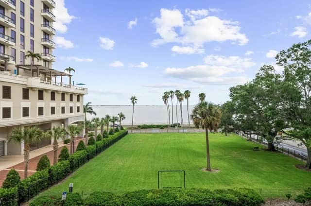 2109 BAYSHORE BLVD #303 photo