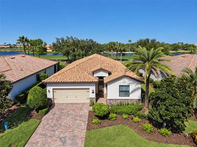 7027 QUIET CREEK DR photo