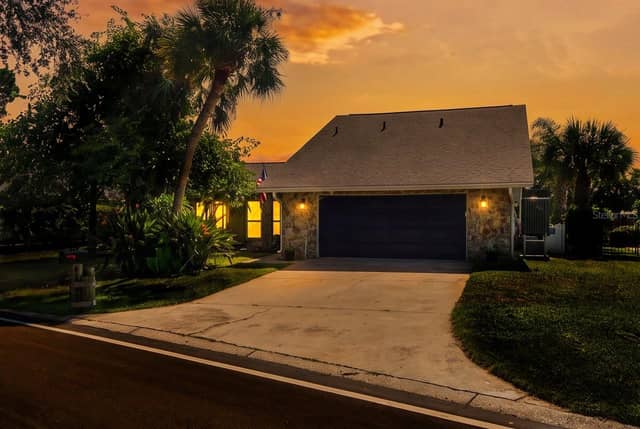 4254 MARINE PKWY photo