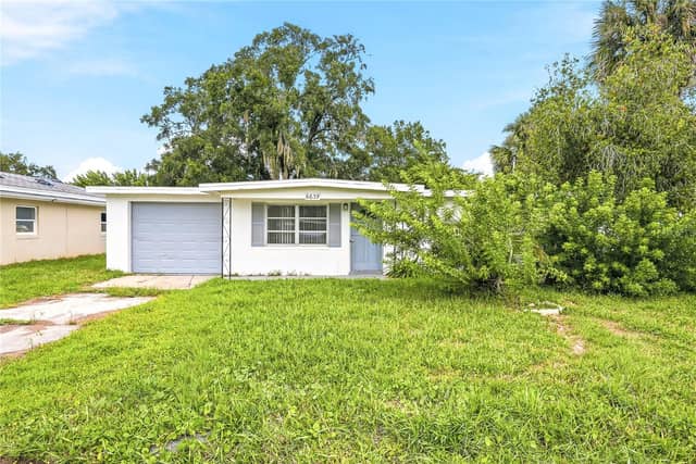 6639 SANDRA DR photo