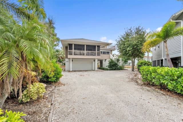103 SUNSET LN photo