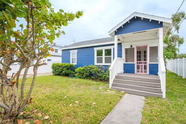 2017 OCEANVIEW PL photo