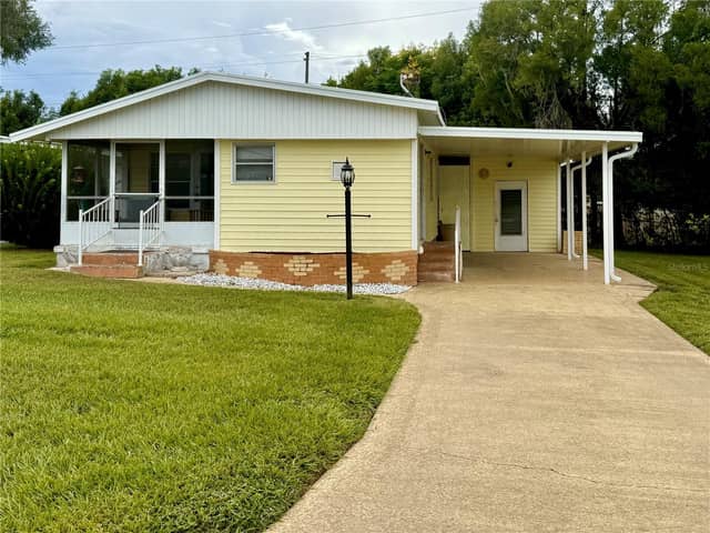 6035 RIDGEWOOD DR photo