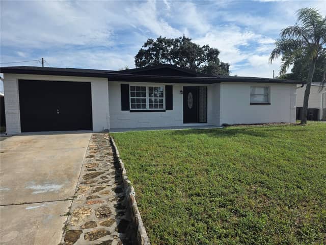 7401 COUNTRY CLUB DR photo