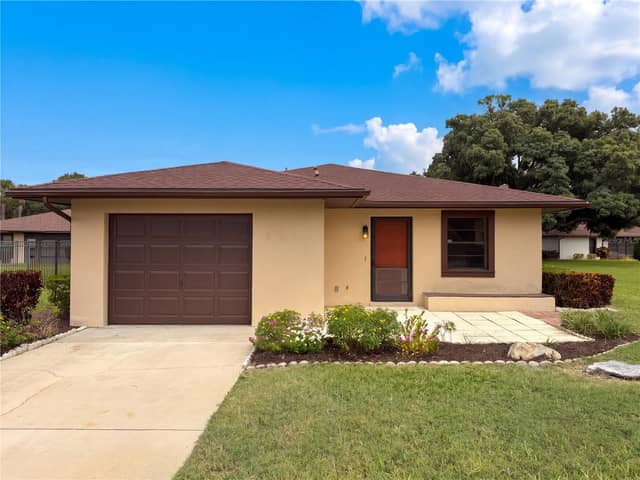 6410 HERITAGE LN photo
