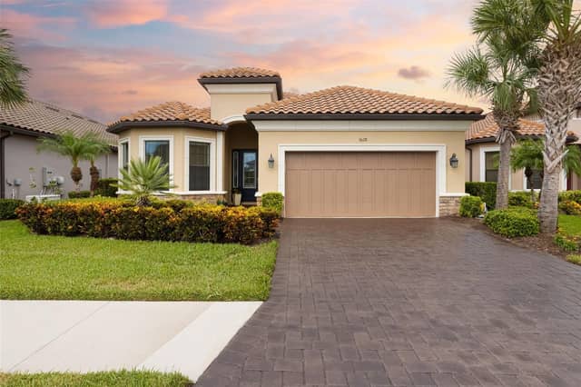 5628 SEMOLINO ST photo