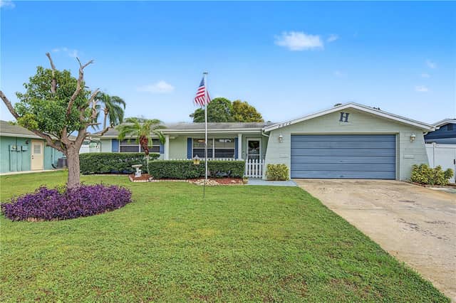 7512 HOLLY LAKE LN photo