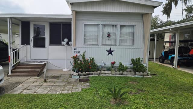 3323 BONNIE DR photo