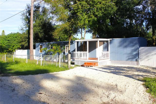 6905 AZLEE AVE photo