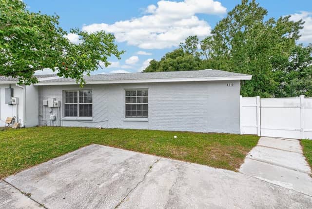 1219 MOHRLAKE DR photo