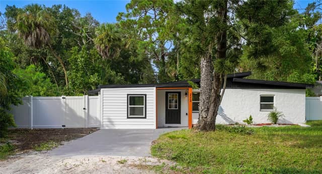 272 36TH STREET CT E photo