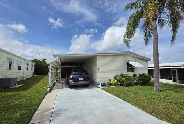 5293 POINCIANA CIR photo