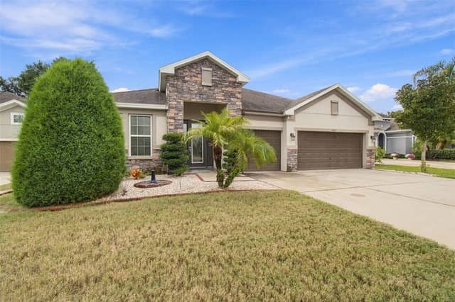 1015 TRACEY ANN LOOP photo