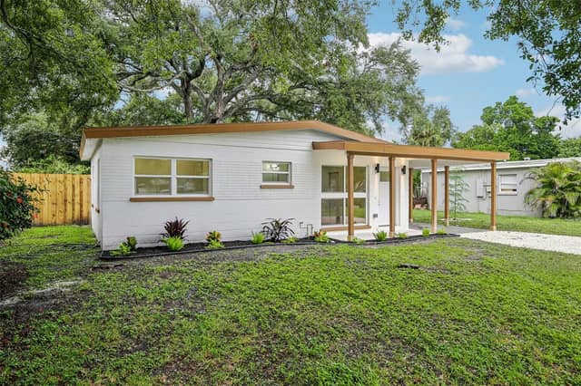 334 E CORNELIUS CIR photo
