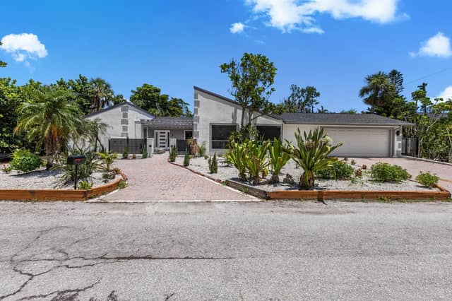 3455 ANGLIN DR photo