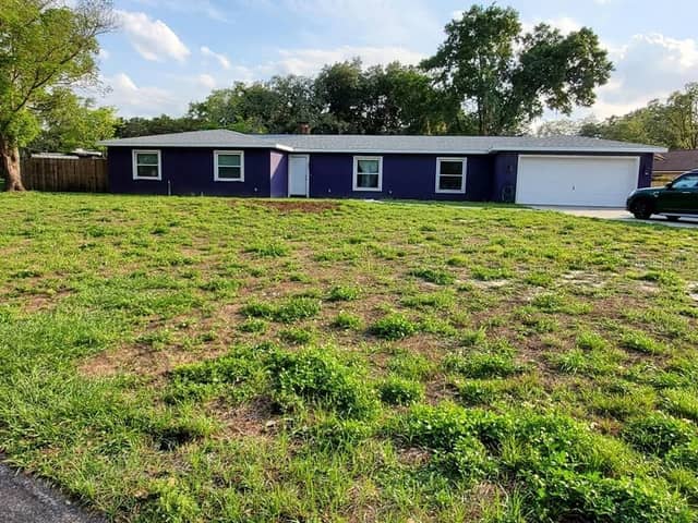 601 GREENBRIAR DR photo