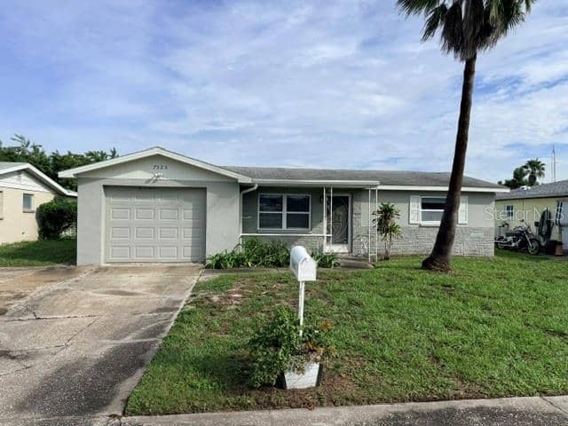 7323 OAK CREST DR photo