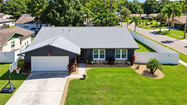 16201 PARKSIDE DR photo