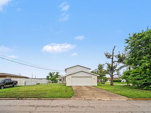 6306 FLORIDA CIR E photo