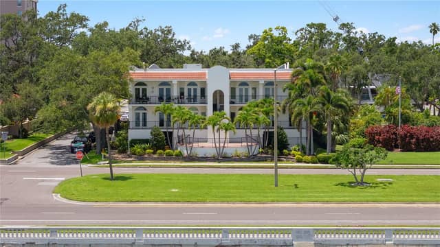 2419 BAYSHORE BLVD #2N photo