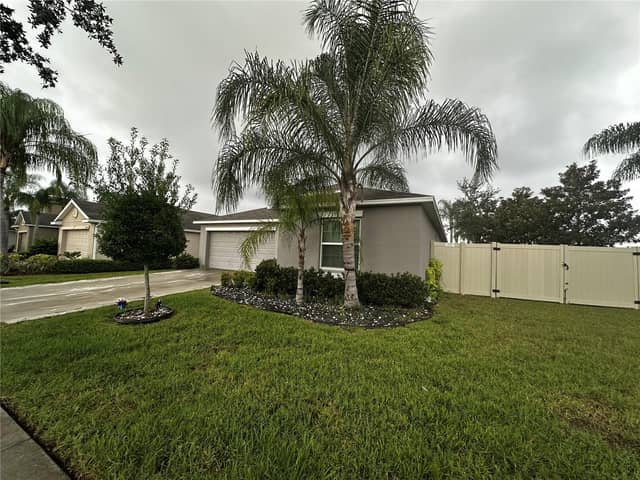16503 MYRTLE SAND DR photo