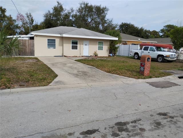 8205 48TH AVE N photo