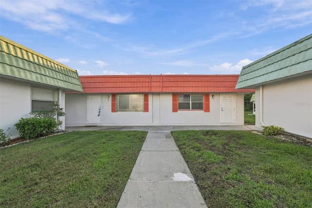 1802 BEDFORD LN #9 photo