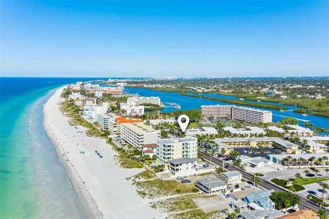 19417 GULF BLVD #D206 photo