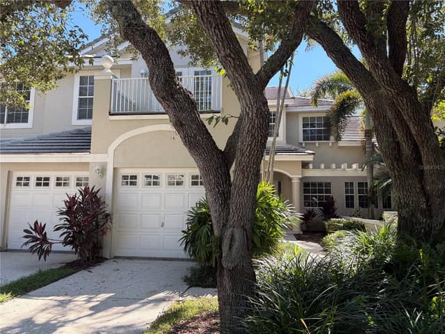 402 DATE PALM CT NE photo