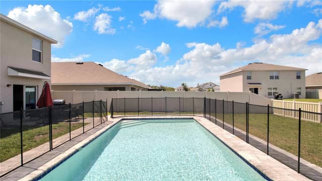 5440 LOGAN CAVE AVE photo