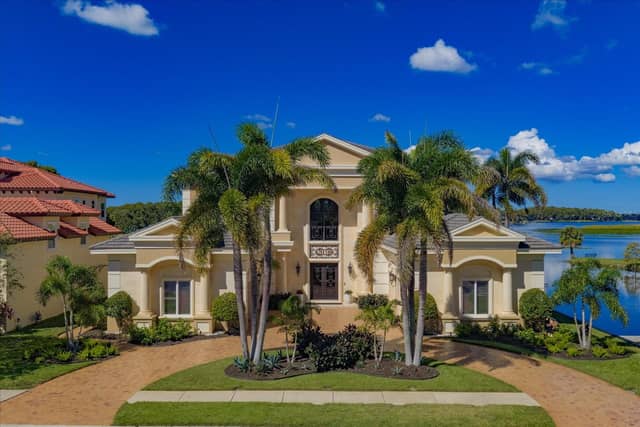 2056 COVE TRCE photo
