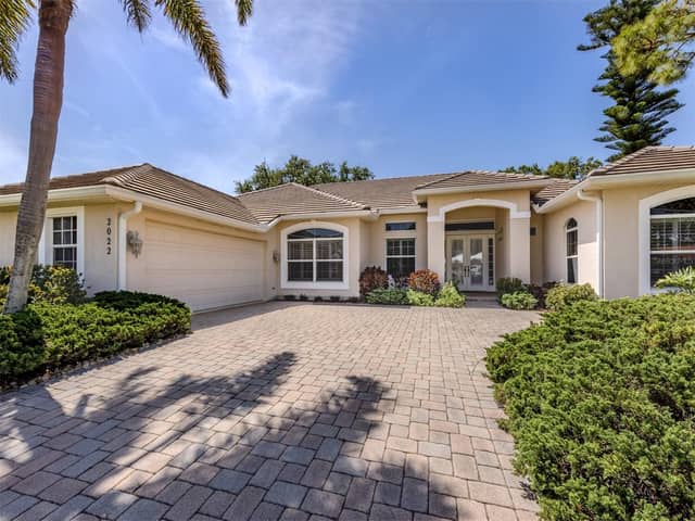 2022 CALUSA LAKES BLVD photo
