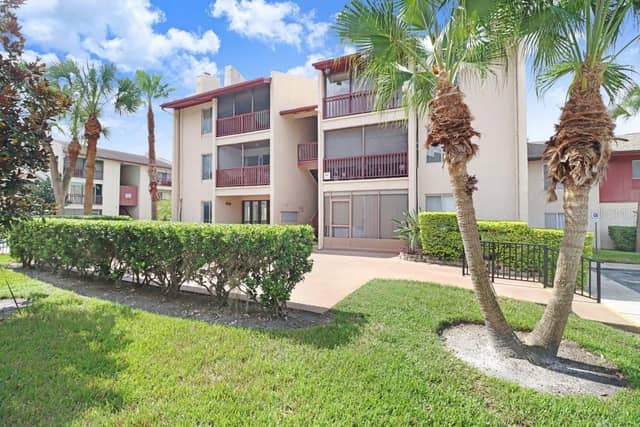 8602 HURON CT #50 photo