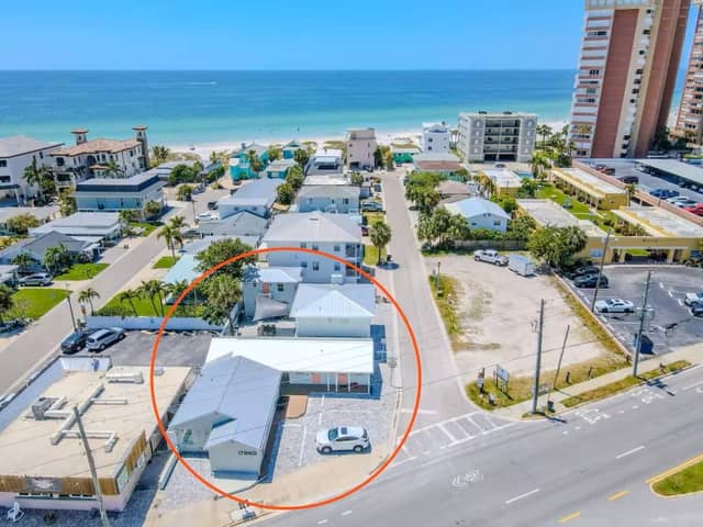 122 CORAL AVE photo
