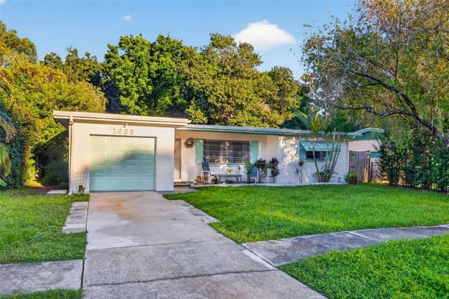 1835 WEST DR photo